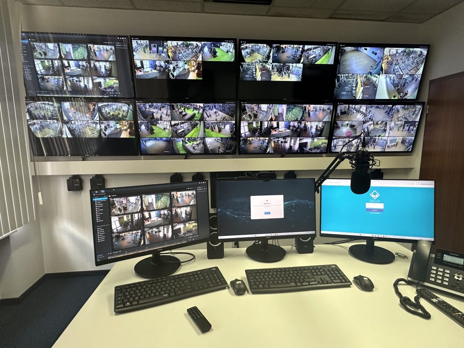 Neue Fernbetreuungszentrale für Fitnessstudios bei FITSEVENELEVEN in Schwalbach am Taunus